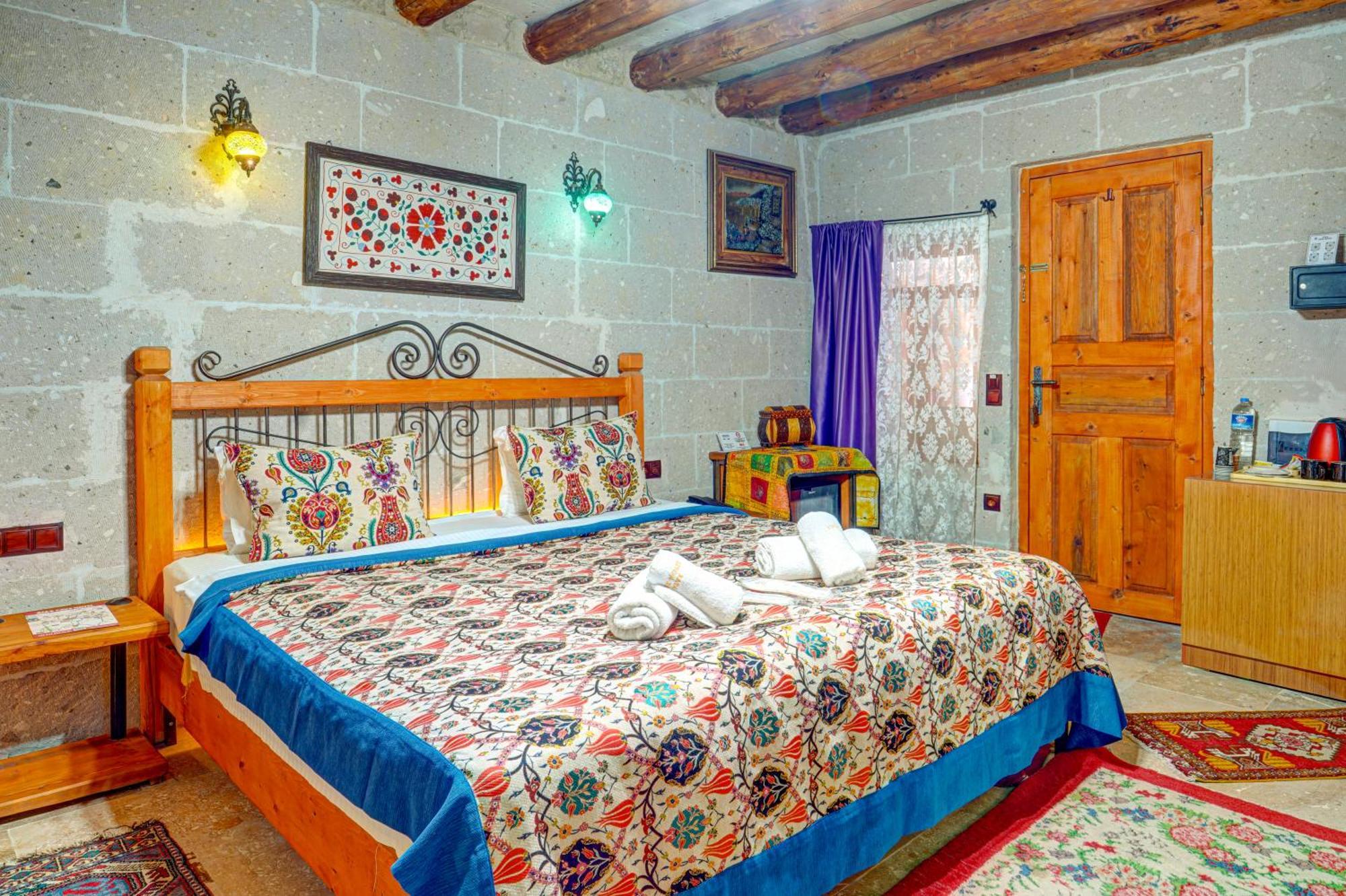 아바노스 Atax Cave House B&B 외부 사진