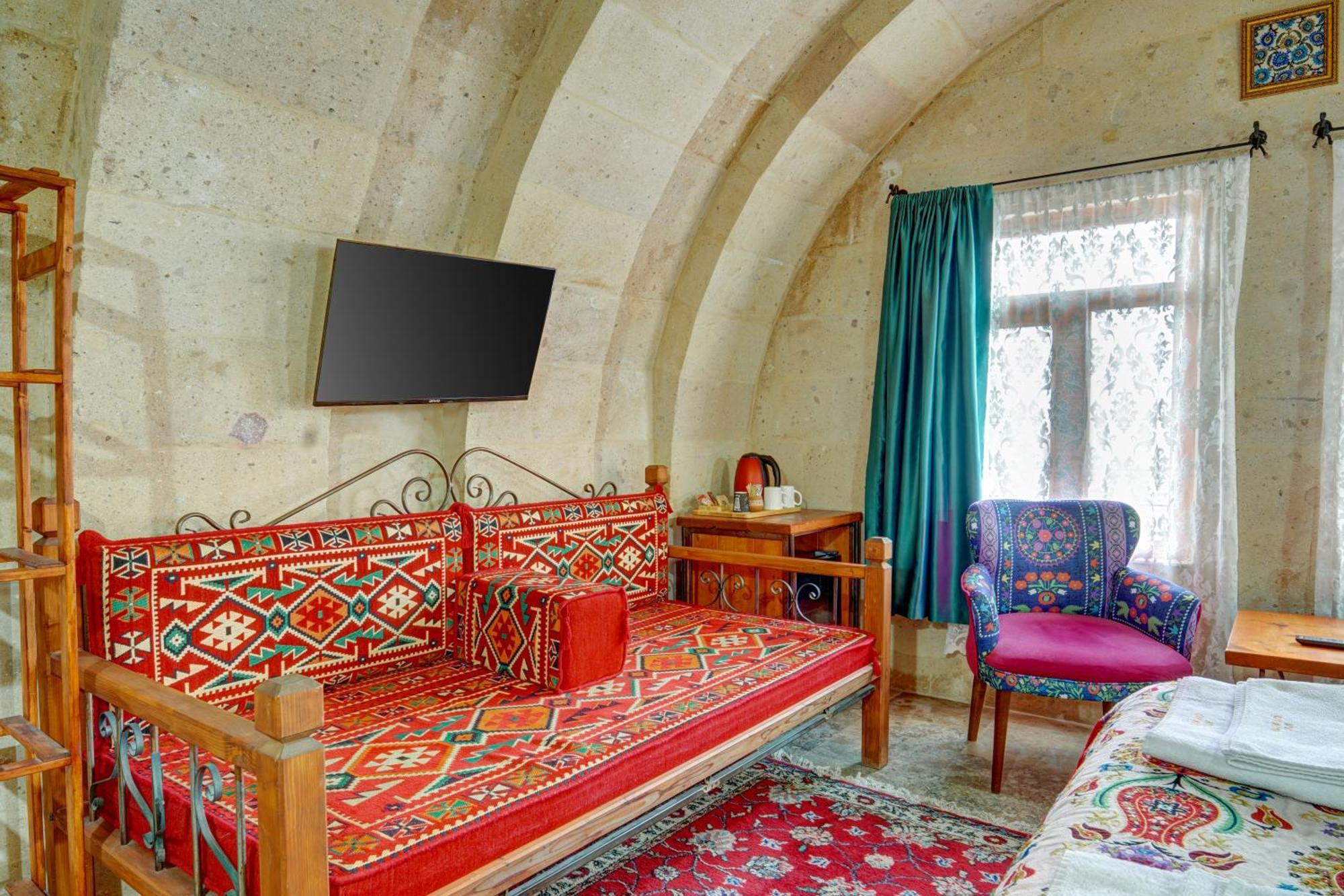 아바노스 Atax Cave House B&B 외부 사진