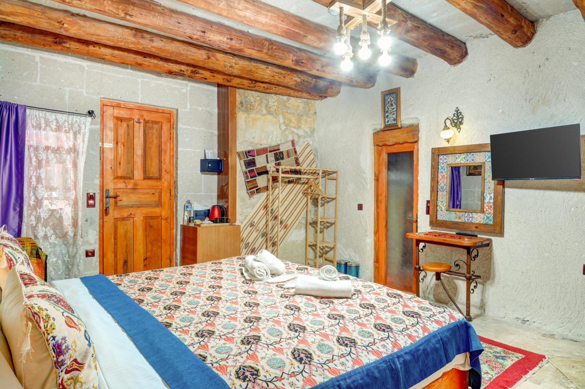 아바노스 Atax Cave House B&B 외부 사진